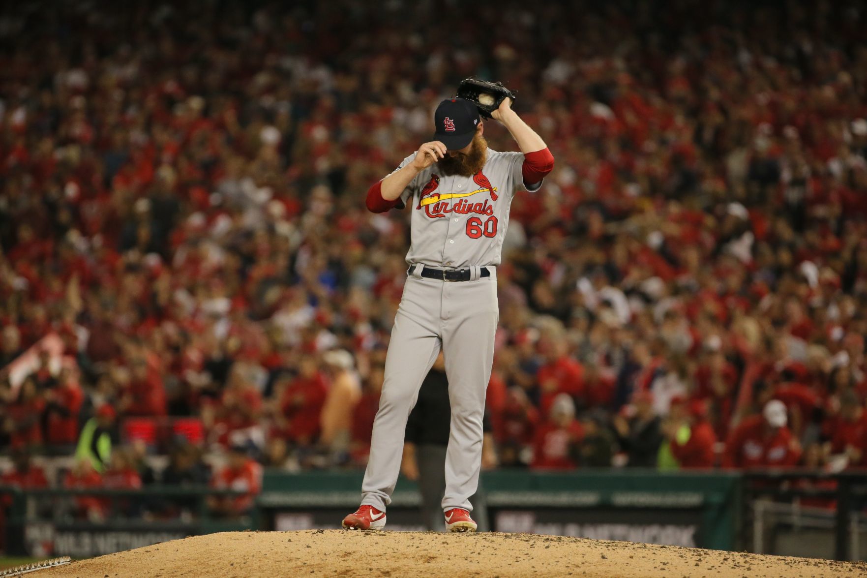 NLCS Game 3 of Cardinals and Nationals
